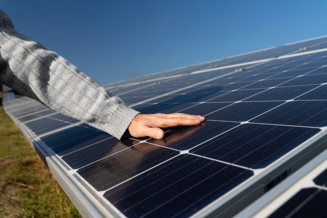 panel solar bifacial